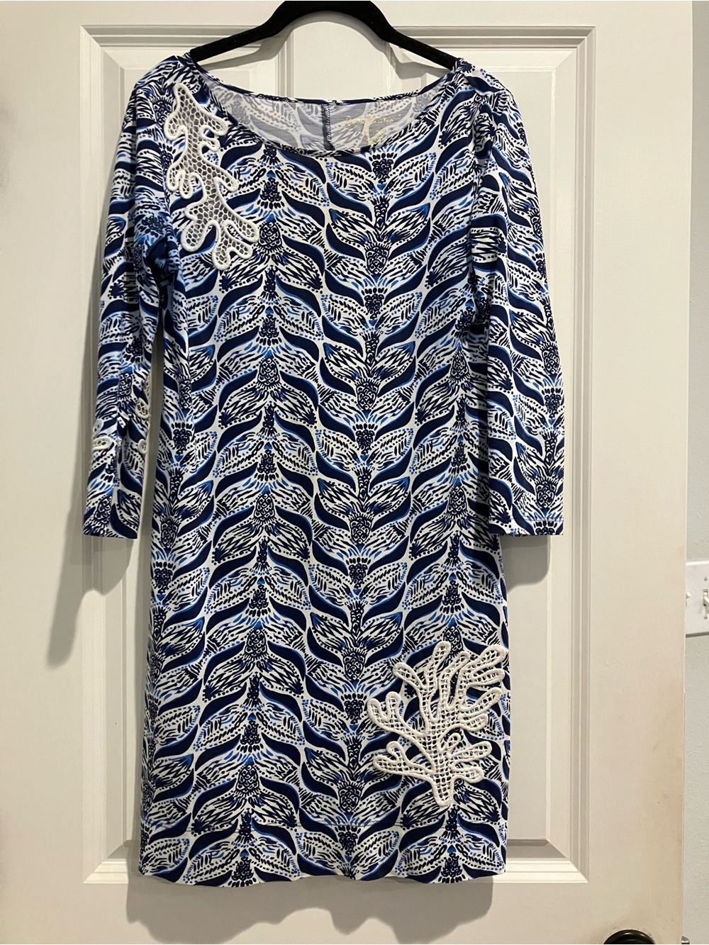 Lilly Pulitzer Blue and White Long-Sleeve Printed Shift Dress
